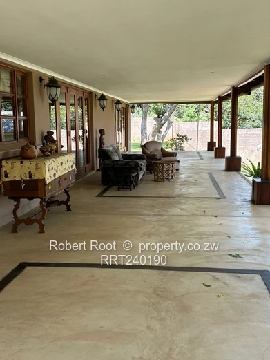 Exceptional Lifestyle Property on a Large 3,720 sqm Plot