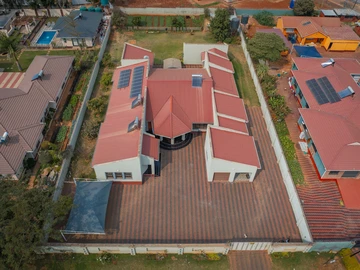 8 Bedroom House