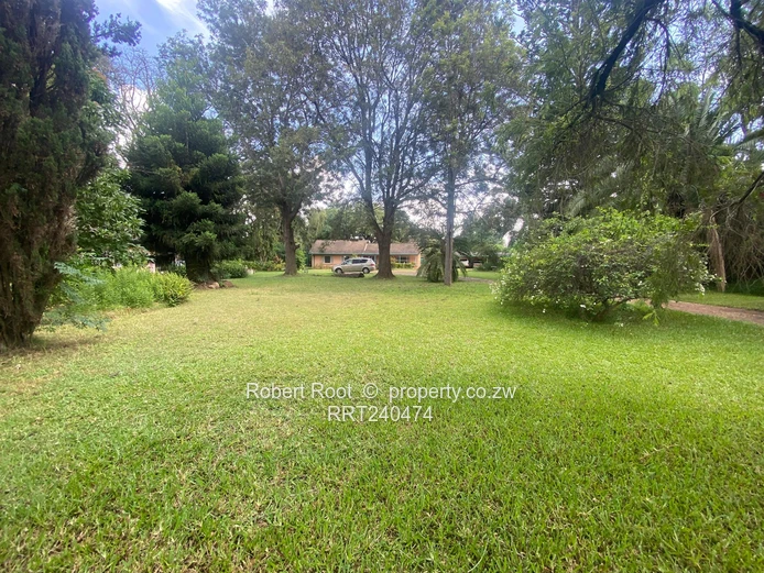 7,729sqm Near Major Routes With Good Borehole | Developer's Dream (Sole Mandate)