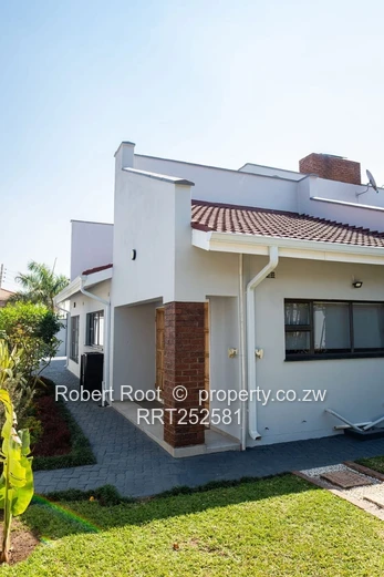 Exceptional 5-bedroom Family Home for Sale| Rockview