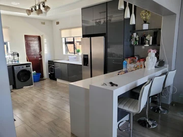 4 Bedroom Townhouse Complex