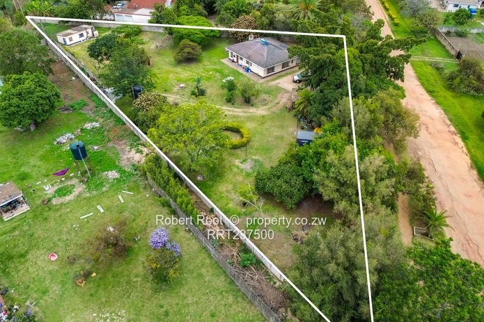 4 Bedroom House for Sale in Greendale