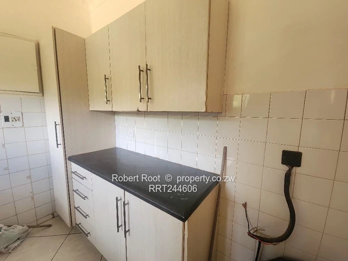 2 Bedroom Flat To Rent In Avondale