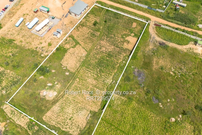 Commercial industrial stand in Chitungwiza