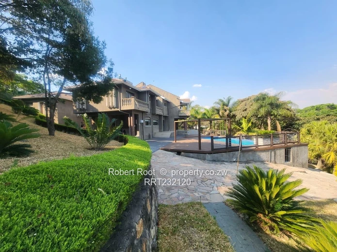 Elegant 6 Bedrooms Fully Furnished Double Storey House