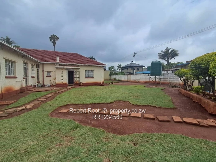 Prime office space in Rowland Square!