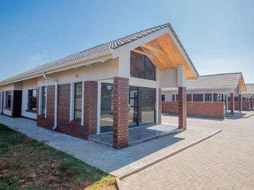 3 Bedroom Townhouse Complex