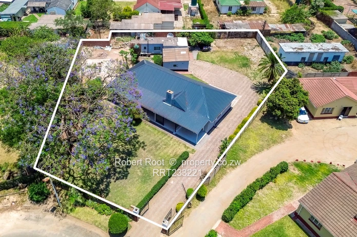 Renovated commercial property in Eastlea