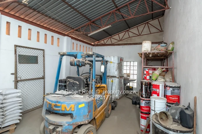 Industrial/Warehouse Property - New Ardbennie