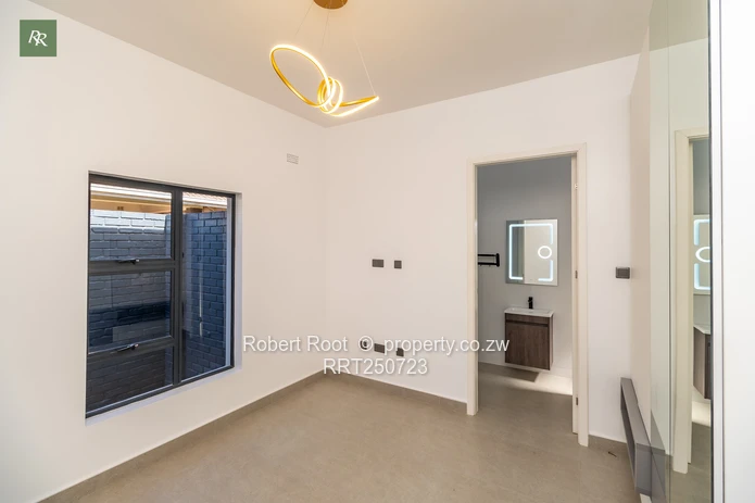 4 bed Modern townhouse in Mount Pleasant