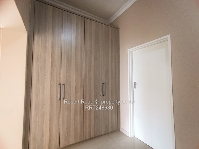 3 bed complex home in Greystone Park