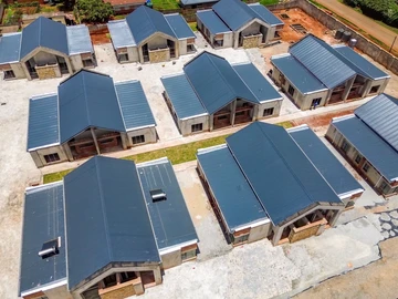 3 Bedroom Flat & Apartment