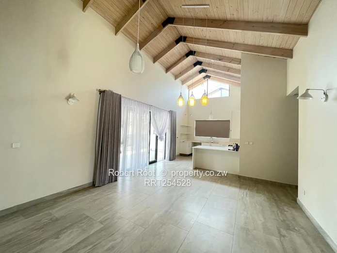 3 bed townhouse in Greendale