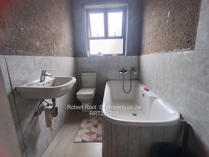 4 bed apartment in Mount Pleasant Heights