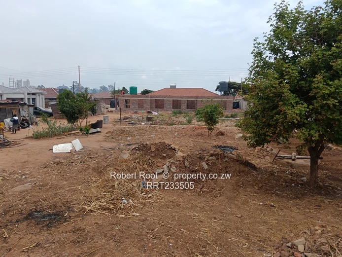 Fidelity Estate 3 neighbouring stands available  (Sole Mandate)