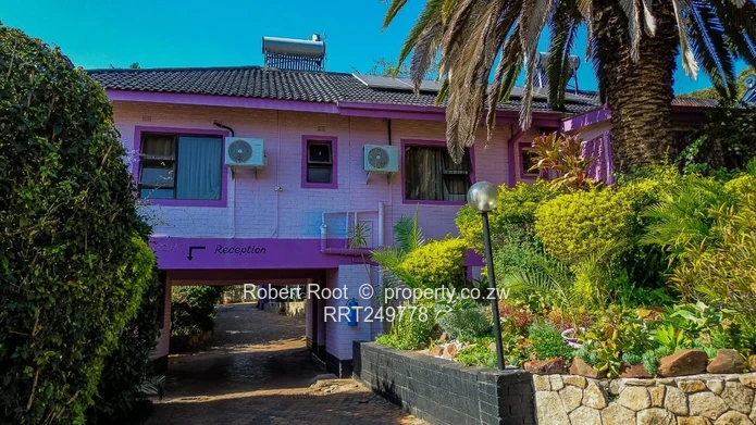 Exceptional fully furnished BNB in Hillside (Sole Mandate)
