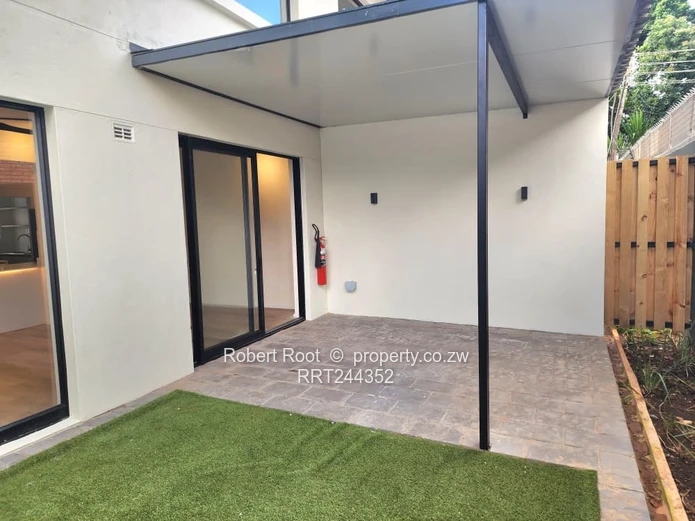 3 Beds Modern Duplex Flat To Rent In Vainona