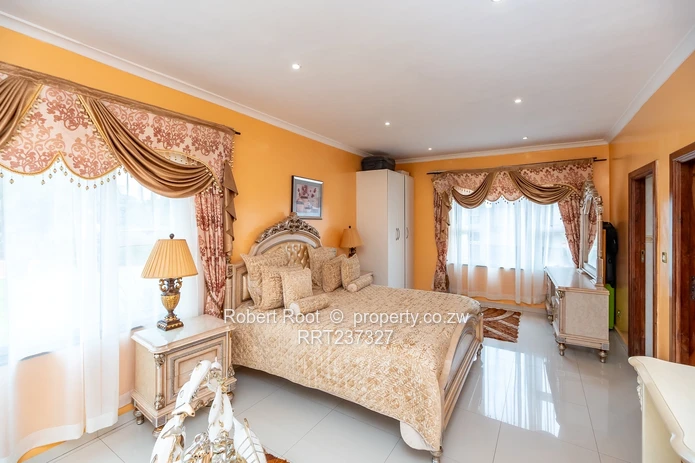 Exclusive Luxury 6-Bedroom Home On 6,000 Sqm 