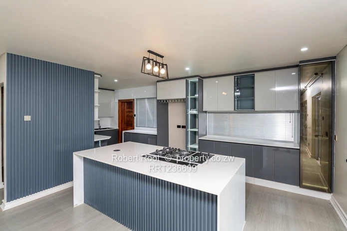 4 bed home in Borrowdale Brooke