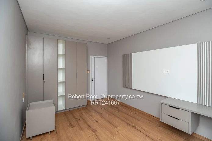 Investment Opportunity in Arlington Estate 