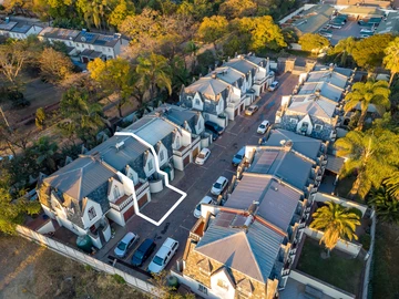 3 Bedroom Townhouse Complex