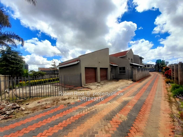 Five Bedroom House to rent in Goodhope