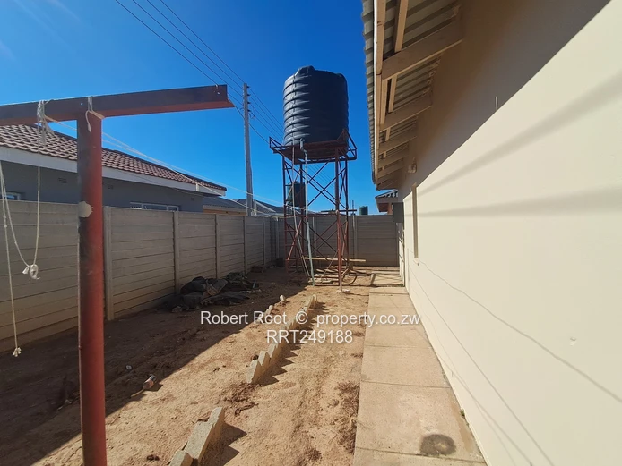3 bed family home in Fairview Ruwa