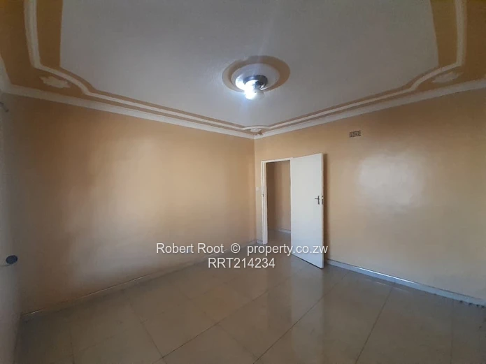 4 Bedroom House for rent in  Waterfalls (Mainway Meadows)