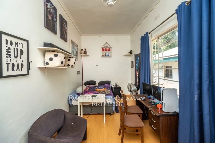 Spacious 6-Bedroom Family Home opposite Chisipite Snr School – Chisipite