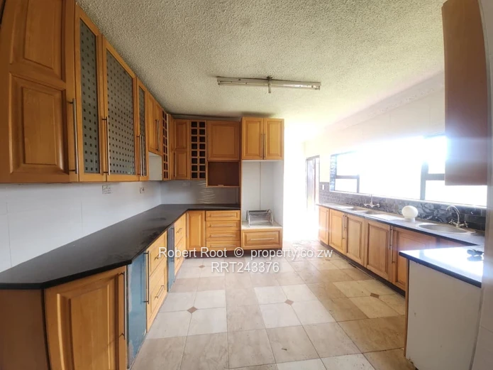 Five Bedroom House to rent in Goodhope