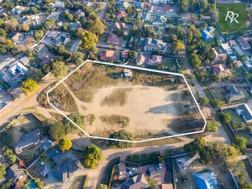 Commercial & Industrial Land