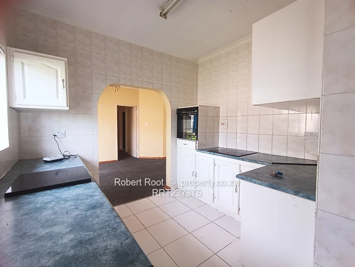 3 bed cluster home in Avondale West