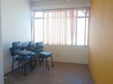 3 Bedroom Flat & Apartment