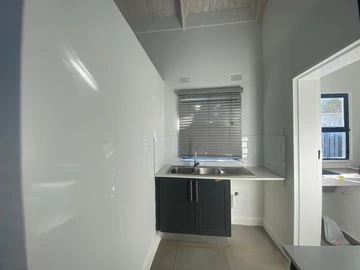 5 Unit Townhouse Complex