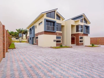 4 Bedroom Townhouse Complex