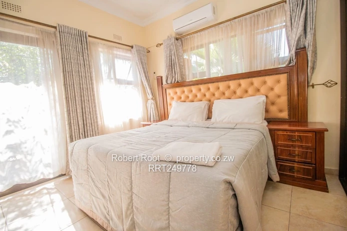 Exceptional fully furnished BNB in Hillside (Sole Mandate)
