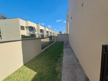 3 Bedroom Townhouse Complex