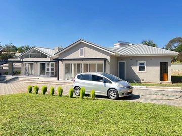 5 Bedroom House
