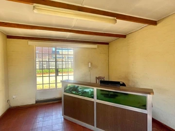 Shop & Retail Property