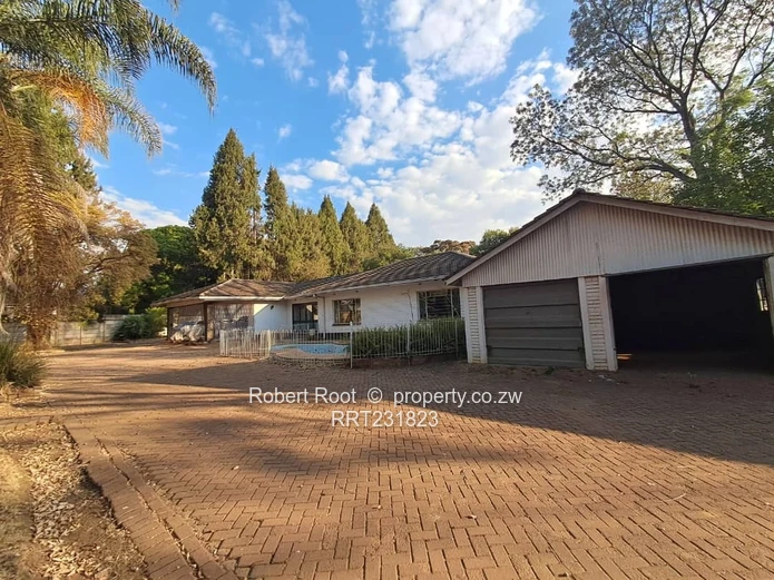 Ideal office space with Harare Drive frontage!