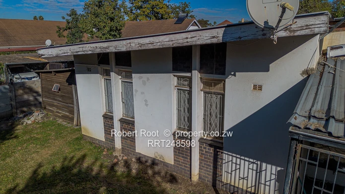 Garden Flat for Sale in Avondale