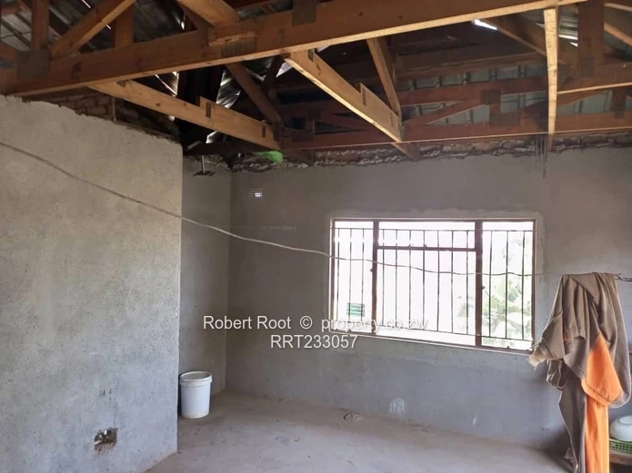 Family home. Finish to your classy taste! (Sole Mandate)