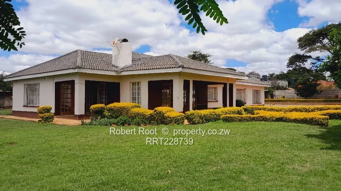 4 Bed House for Rent in Mandara