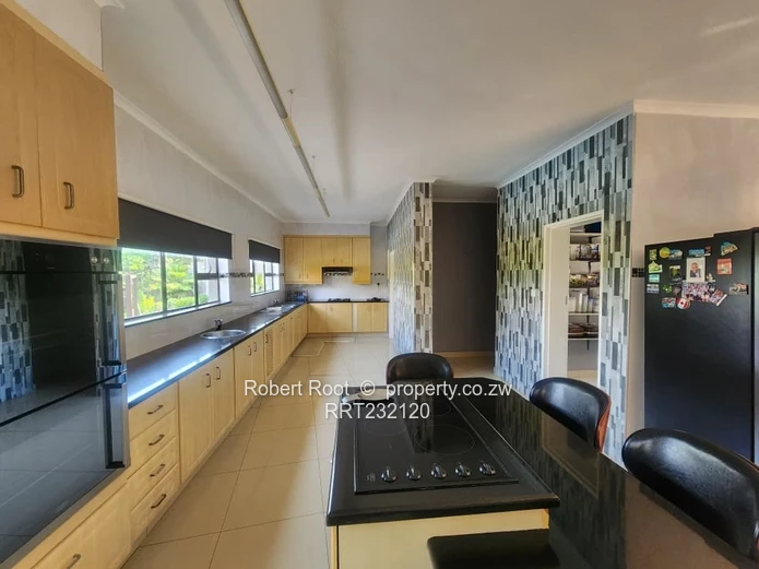 Elegant 6 Bedrooms Fully Furnished Double Storey House