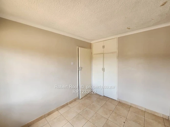 3 Bedroom Duplex Flat to Rent in Marlborough 