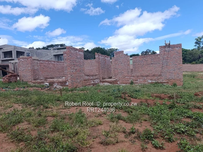 Luxurious Cluster Unit For Sale In Mandara