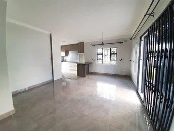 3 Bedroom Flat & Apartment