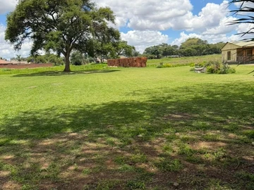 Commercial & Industrial Land