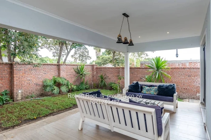 House For Sale in Greendale 