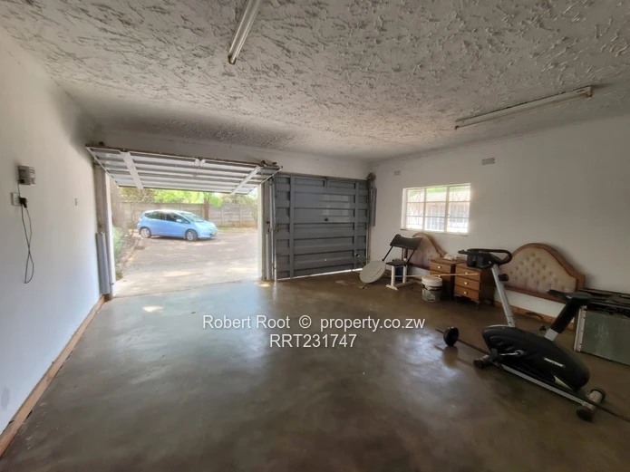 3 bed family home in Twinlakes Norton